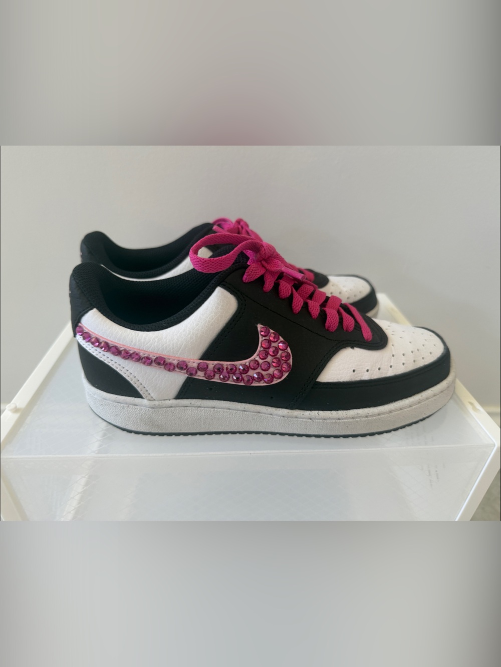 Nike Dunk Black & White Low-Top Sneakers with Bedazzled Pink Crystal Swoosh!